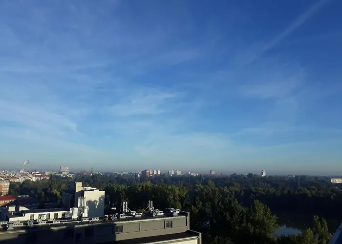 Apartment Wroclaw Krakowska With Balcony And Free Garage By Noclegi Renters